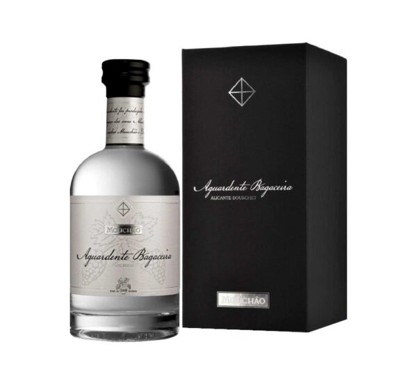 Aguardente Bagaceira Mouchão Premium 0.50L